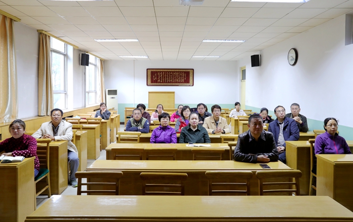 理学院.jpg 理学院.jpg