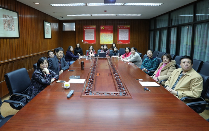 图书馆.jpg 图书馆.jpg