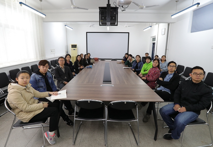 艺术学院.jpg 艺术学院.jpg