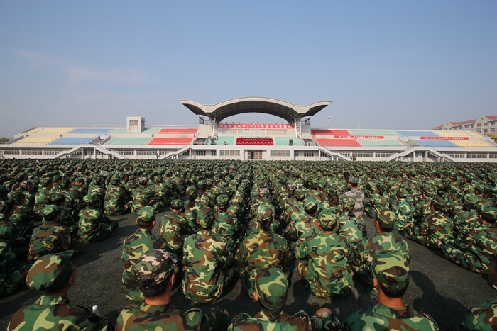 2019级新生开学典礼隆重举行