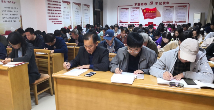 简报25-1_编辑.jpg 简报25-1_编辑.jpg